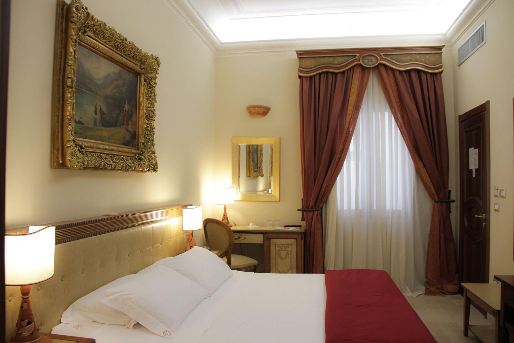Kelina Charme Hotel Cellino San Marco Buitenkant foto
