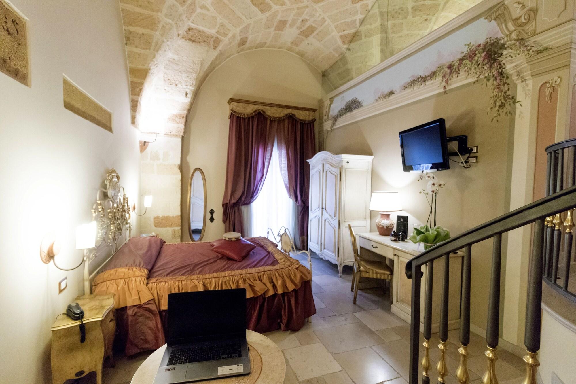 Kelina Charme Hotel Cellino San Marco Buitenkant foto