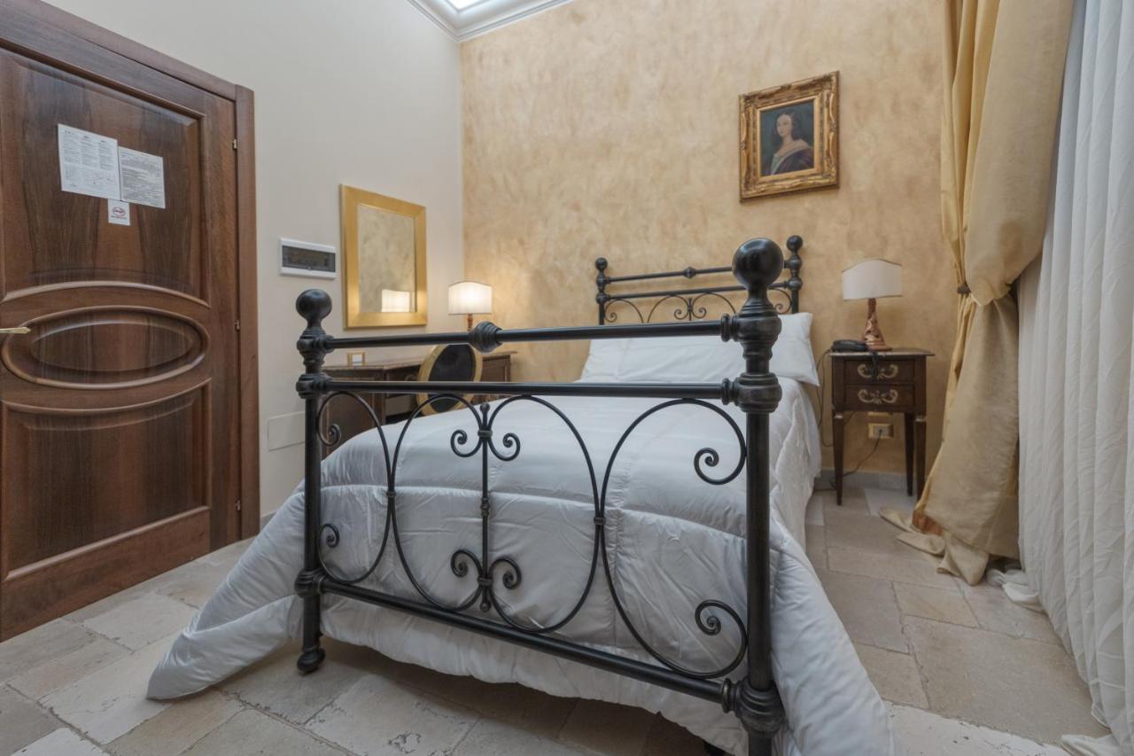 Kelina Charme Hotel Cellino San Marco Buitenkant foto